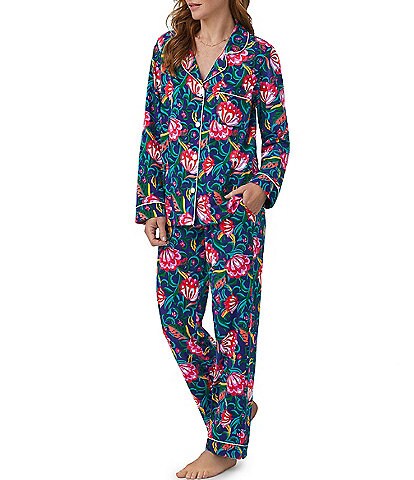 Laura Ashley Women's Hacci Notch Collar PJ Set… : : Clothing,  Shoes & Accessories