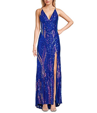 Blondie Nites Sequined Patterned V-Neck Side Slit Ballgown