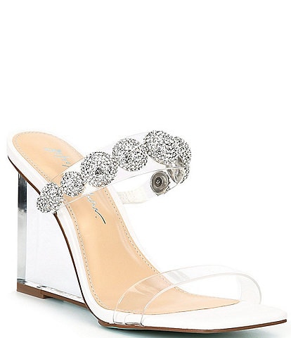 Sale & Clearance White Women's Sandals | Dillard's