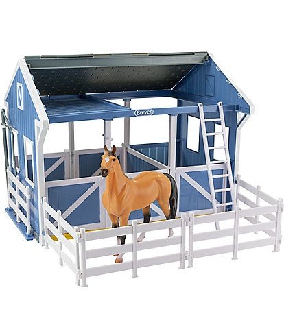 Breyer Deluxe Country Stable with Horse & Wash Stall