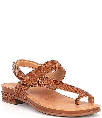 Brioso Dorado Embossed Leather Toe-Loop Sandals