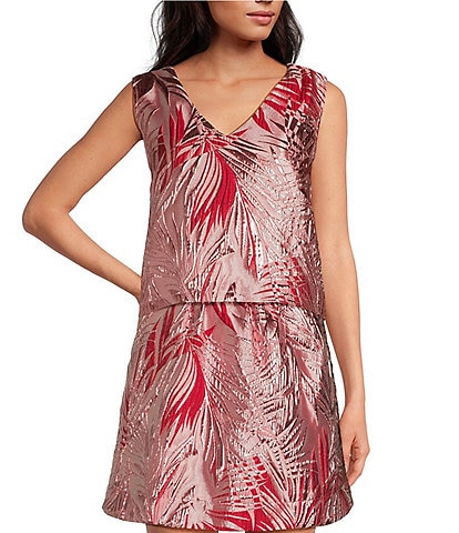 Buru Le V Mod Palm Brocade Cropped V-Neckline Sleeveless Coordinating Top