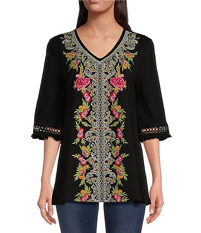 Calessa Comfort Stretch Embroidered V Neck 3/4 Sleeve Straight Hem Pullover Tunic