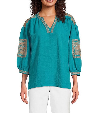 Calessa Crinkle Textured Foulard Embroidered Split V-Neck 3/4 Sleeve Tunic