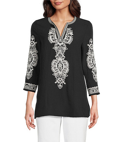 Calessa Embroidered Split V-Neck 3/4 Sleeve Tunic