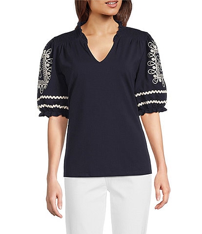 Calessa Embroidered Split V-Neck Short Sleeve Tunic