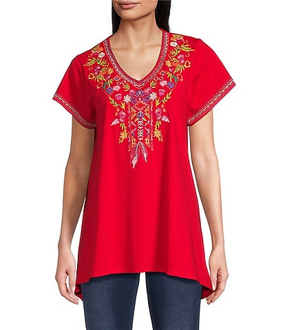 Calessa Petite Size Embroidered V-Neck Short Sleeve Top