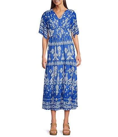 Calessa Petite Size Mesh Knit Printed V-Neck Short Sleeve Maxi Dress