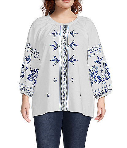 Calessa Plus Size Embroidered Crew Neck 3/4 Sleeve Tunic