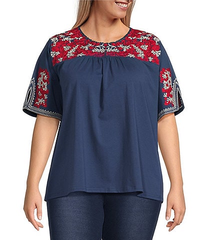 Calessa Plus Size Embroidered Crew Neck Short Sleeve Top