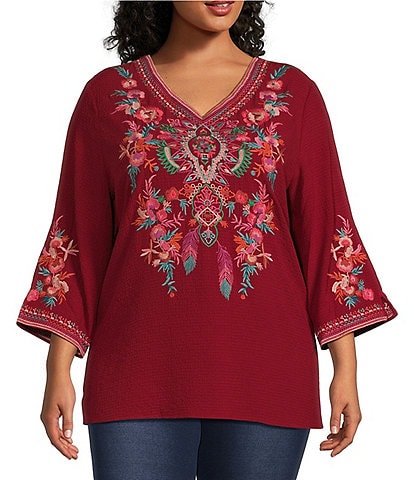 Calessa Plus Size Embroidered Crinkle V-Neck 3/4 Sleeve Tunic