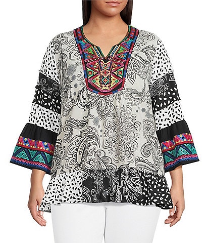 Calessa Plus Size Embroidered Patchwork Print Split V-Neck 3/4 Sleeve Tunic