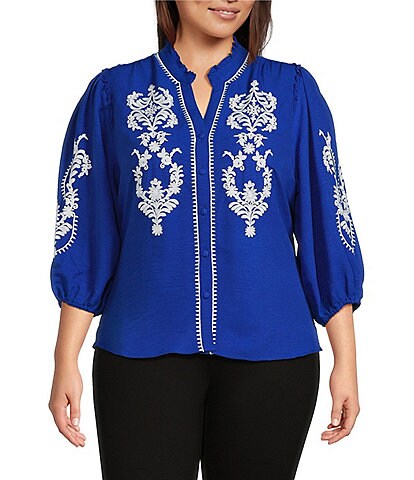 Calessa Plus Size Embroidered Split V-Neck 3/4 Sleeve Button Front Tunic