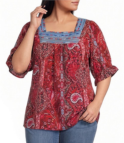 Calessa Plus Size Embroidered Square Neck Short Sleeve Tunic