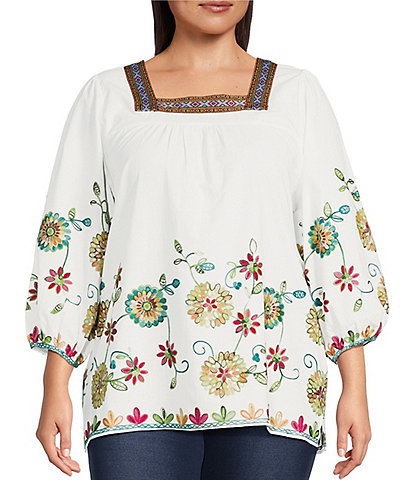 Calessa Plus Size Floral Embroidered Square Neck 3/4 Sleeve Tunic