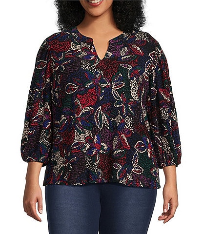 Calessa Plus Size Textured Abstract Print Crew Neck 3/4 Sleeve Top