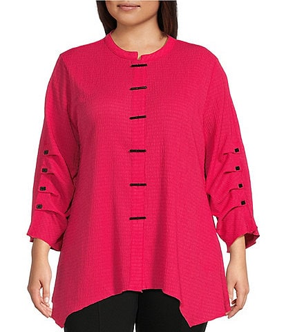 Calessa Plus Size Textured Crinkle Knit Banded Collar 3/4 Sleeve Button Front Tunic