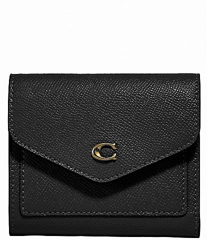 COACH Logo Closure Cross-Grained Leather Gold Tone Wyn Small Wallet