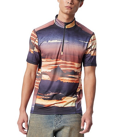 Crossed Eyed Moose Celestial Short Sleeve Quarter-Zip Pullover