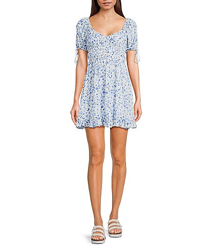 Dee Elly Mini Short Sleeve V Neck Floral Dress