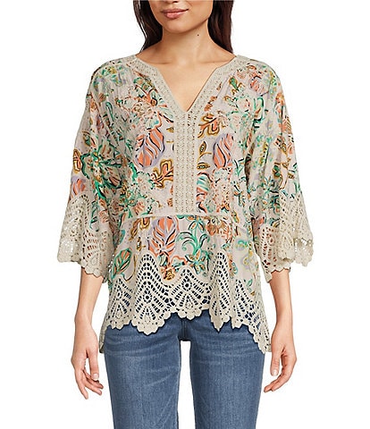 Democracy Petite Size Split V-Neck Crochet Scallop Trim Peplum Top