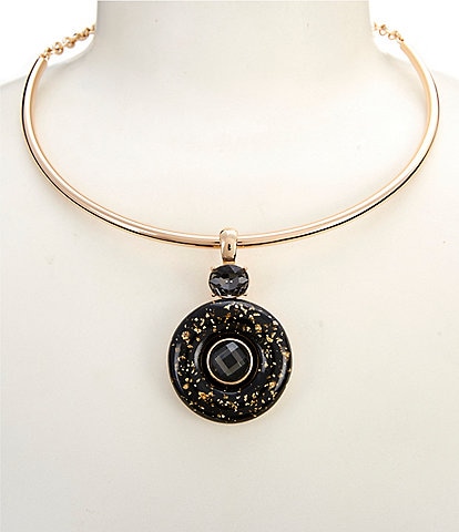 Dillard's Jet Gold Flake Round Pendant Collar Necklace