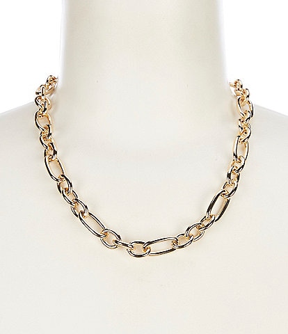 Dillard's Oval Link Short Gold Chain Collar Necklace