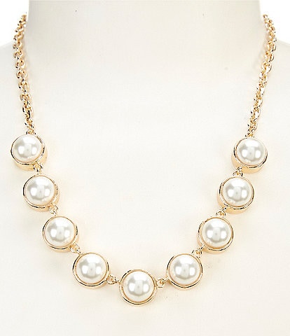 Dillard's Pearl Cab Round Gold Metal Frontal Collar Necklace