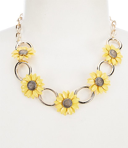 Dillard's Sunflower Multi Frontal Short Flat Oval Chain Necklace