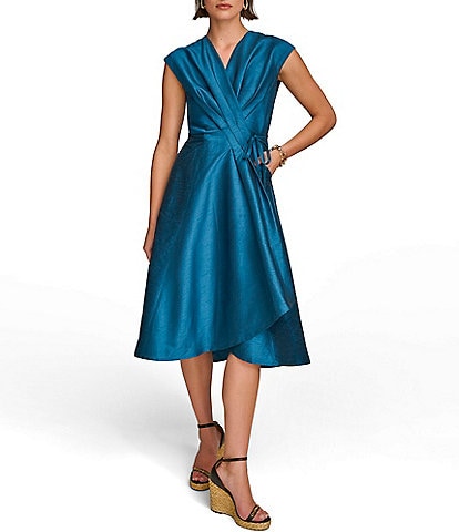 Donna Karan Short Sleeve Wrap V-Neck Front Twist Dress