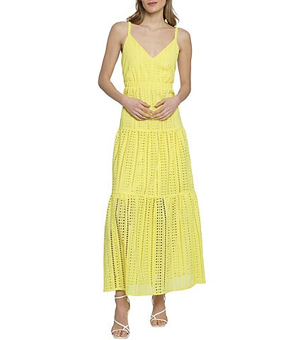 Donna Morgan Eyelet V-Neck Sleeveless Tiered Skirt Maxi Dress