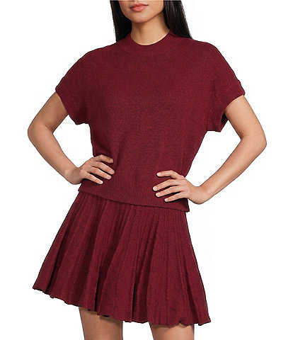 Double Zero Short Sleeve Turtleneck Cropped Sweater