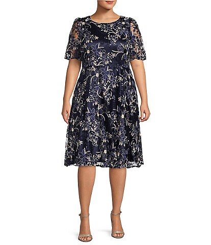 Eliza J Plus Size Short Sleeve Embroidered Lace A-Line Dress