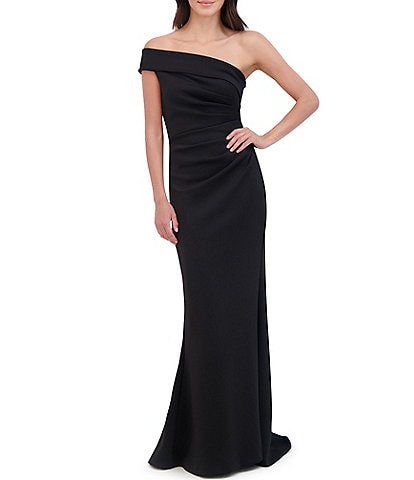 Eliza J Stretch Off-the-Shoulder Sleeveless Gown