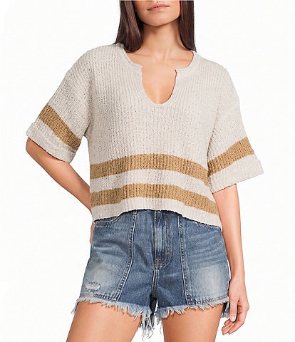 Evolutionary Split V-Neck Short Sleeve Sweater