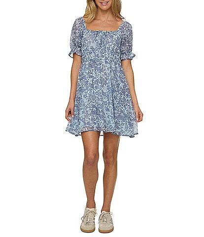 Flag and Anthem Aubrey Short Sleeve Floral Printed Woven Chiffon Mini Dress