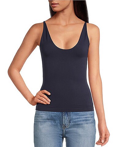 Free People Seamless Form Fitting Sleeveless Scoop Neck Cami