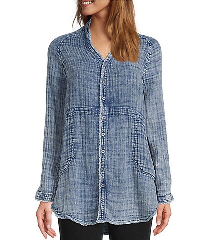 Free People Summer Daydream V-Neck Long Cuff Sleeve Button Front Frayed Trim Denim Top