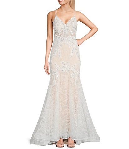 GB V-Neck Lace-Up Back Embroidered Lace Mermaid Gown