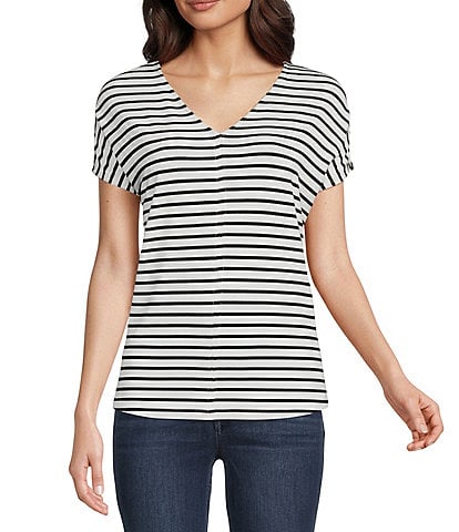 Gibson & Latimer Stripe Print Short Sleeve V-Neck Knit Shirt