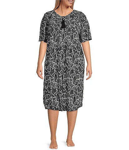 Go Softly Plus Size Black and White Floral Print V-Neck Short Sleeve Tassel Front Patio Dress