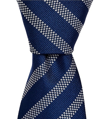 Hugo Boss Diagonal Two Stripe Jacquard 3#double; Woven Silk Tie