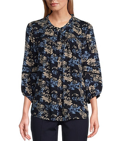 Intro Crinkle Gauze Textured Floral Print Split V-Neck 3/4 Sleeve Lace Inset Pleated Peasant Top