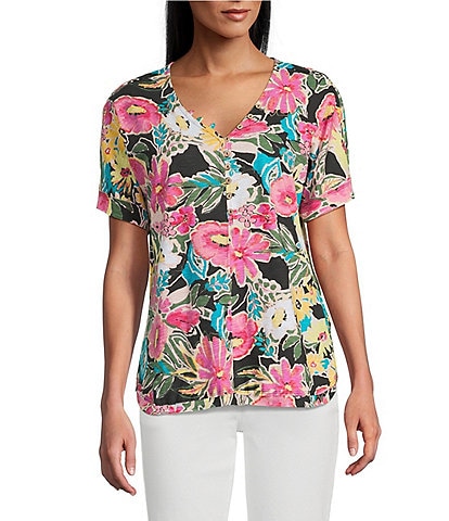 Intro Petite Size Floral V-Neck Short Sleeve Tee
