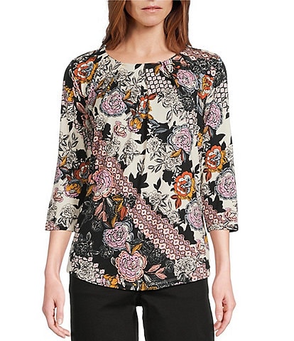 Intro Petite Size Knit Jersey Patch Floral Print 3/4 Sleeve Pleated Neck Tee