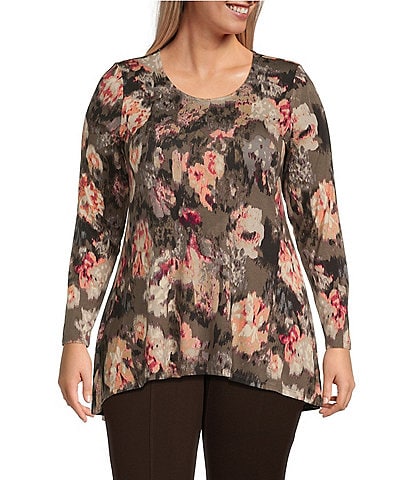 Intro Plus Size Floral Print Scoop Neck 3/4 Sleeve Pleated Back High-Low Hem Legging Tee