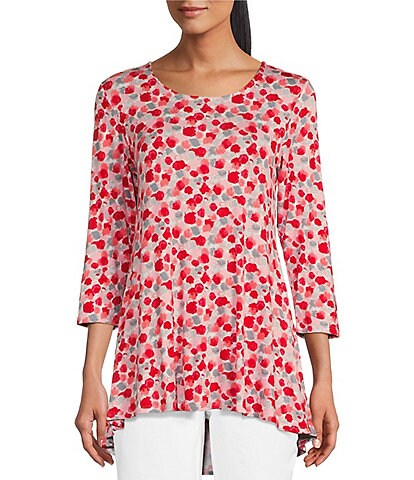 Intro Watercolor Floral Print Round Neck 3/4 Sleeve Pleated Back High-Low Legging Tee