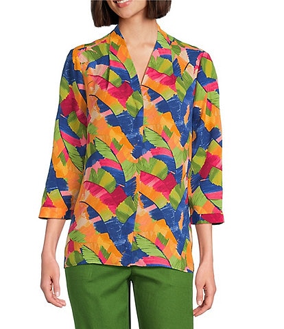 Investments Petite Caroline Signature Leafy Sketch V-Neck 3/4 Sleeve Button Front Top