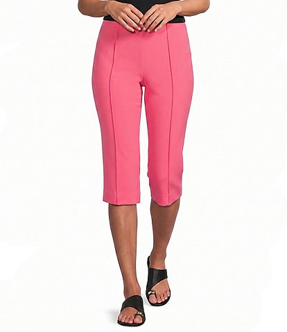 Investments Petite Size Pull-On Pintuck Capri Pants