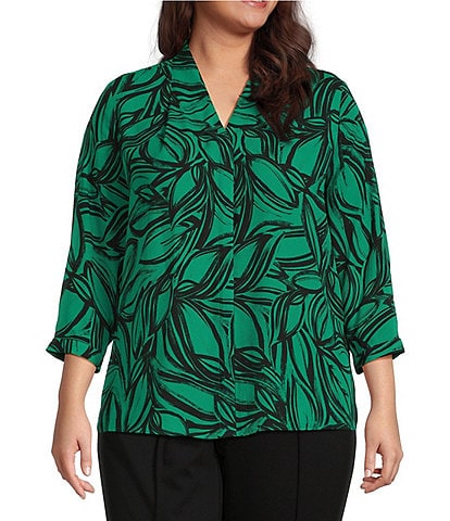 Investments Plus Size Caroline Signature Etched Leaves V-Neck 3/4 Sleeve Button Front Top